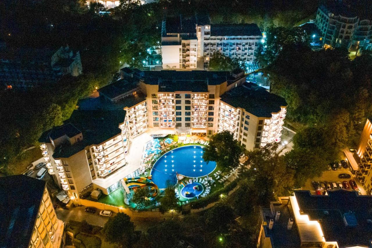 Prestige Deluxe Aquapark Club מלון 4*