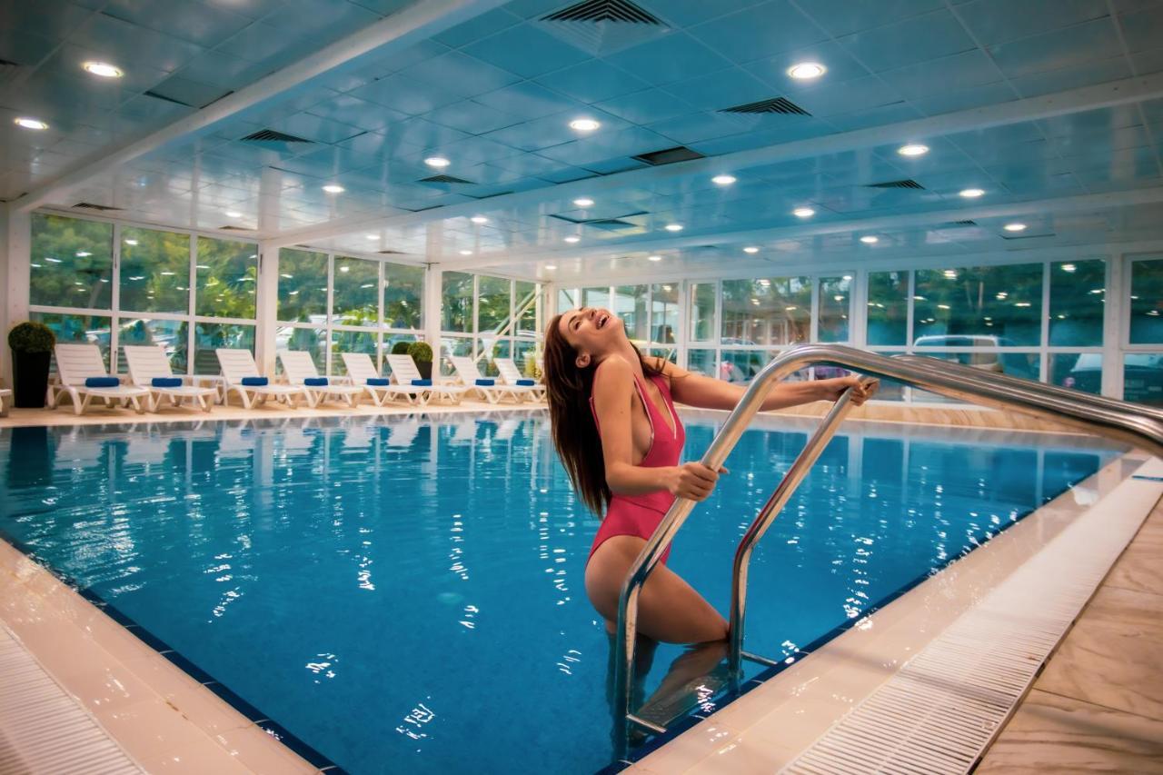 מלון Prestige Deluxe Aquapark Club 4*